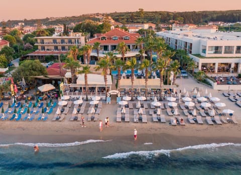 Neighbourhood, Bird's eye view, Beach