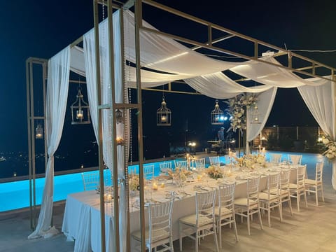 Swimming pool, wedding, wedding