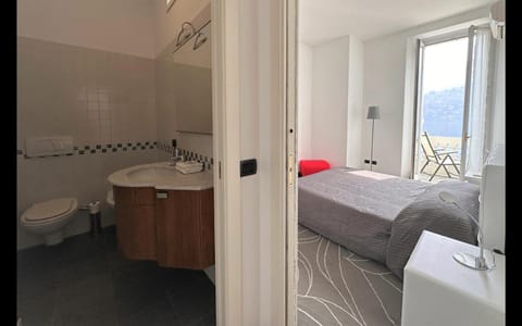 Larius Apartment Carate Urio Apartment in Laglio