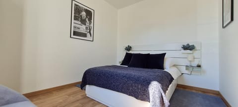 Bed, Photo of the whole room, Decorative detail, Bedroom, storage, wardrobe