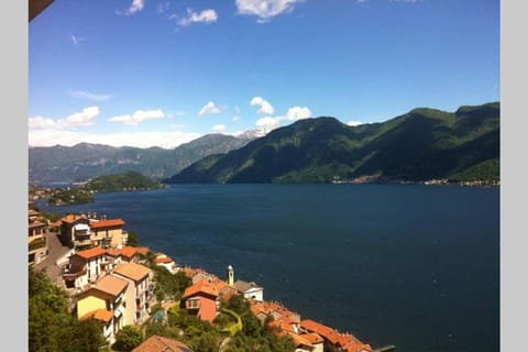 Bride apartment Colonno Apartment in Tremezzina