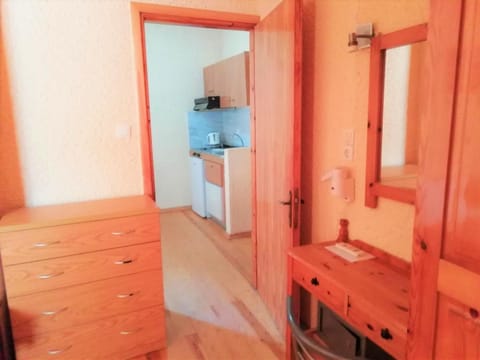 New Wave Apartment hotel in Palaiochora