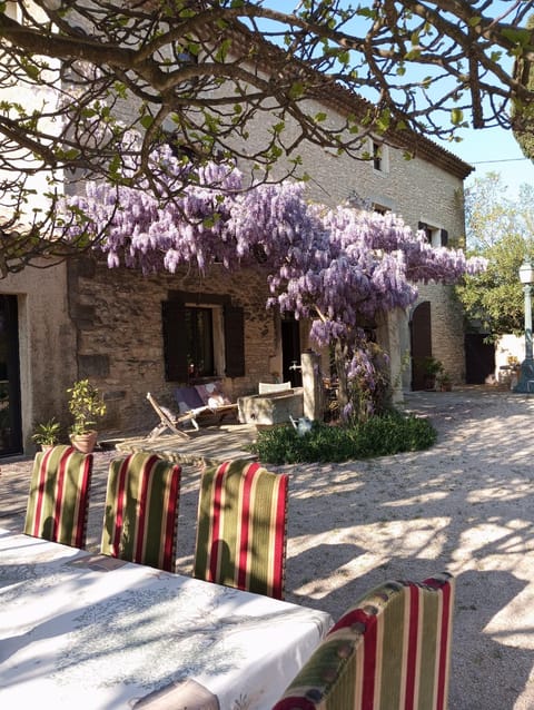 REMY A DIT Bed and Breakfast in Saint-Remy-de-Provence