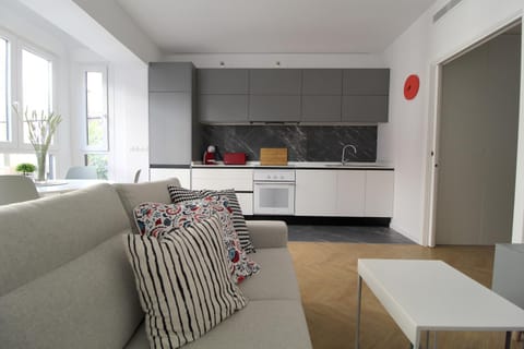 Kitchen or kitchenette, Living room, Seating area