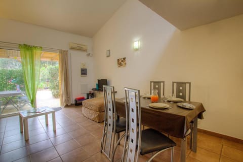 Chez Pierre à Porto-Vecchio Apartment in Zonza