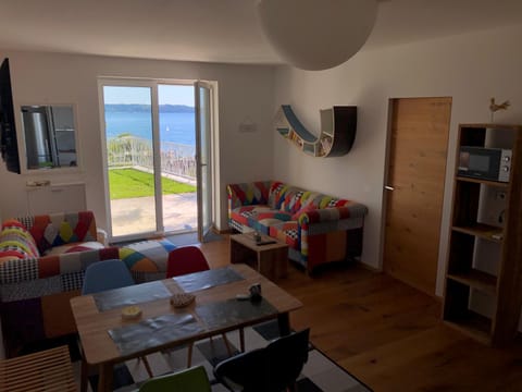 Living room, Seating area, Dining area, Sea view