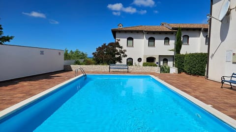 Property building, Swimming pool