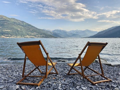 Beach, Lake view, sunbed