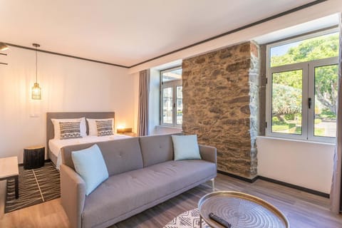 Bed, View (from property/room), Seating area, Bedroom