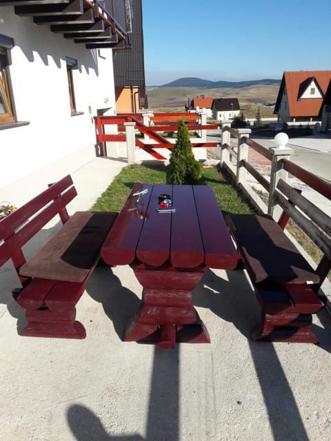 Adria Chalet in Split-Dalmatia County