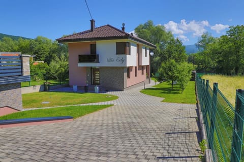 Property building, Day, Natural landscape