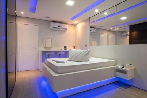 Bed, Photo of the whole room, Bedroom, towels, air conditioner