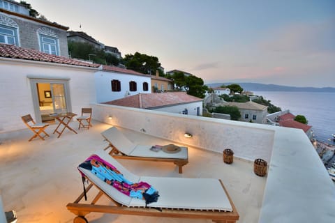 Balcony/Terrace, City view, Landmark view, Sea view
