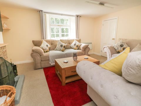 9 Copes Gardens House in Truro