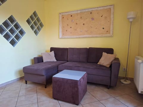 Apartament z Ogródkiem Apartment in West Pomeranian Voivodeship, Poland