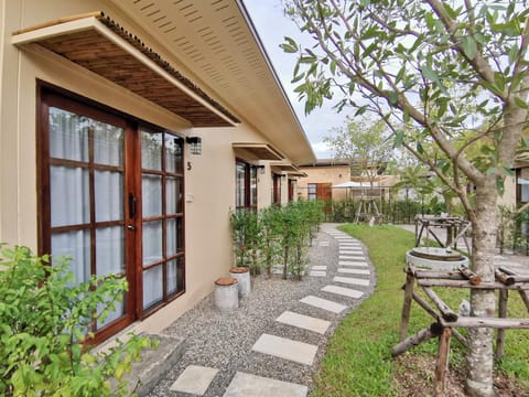 Patio, Garden
