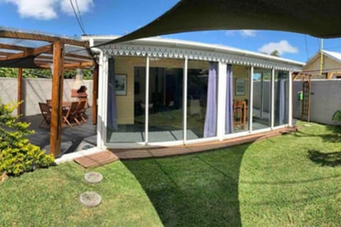 Facade/entrance, Garden