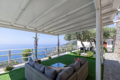 Villa Cimea Apartment in Furore