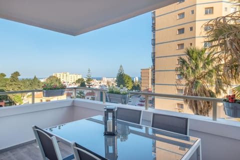 Puertosol 31 - 1 bed apartment, Beach Puerto Marina Apartment in Torremolinos
