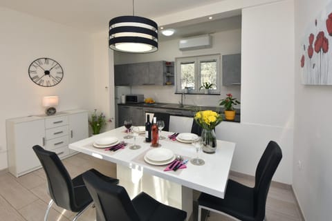 Greenvine Apartment Apartment in Zadar