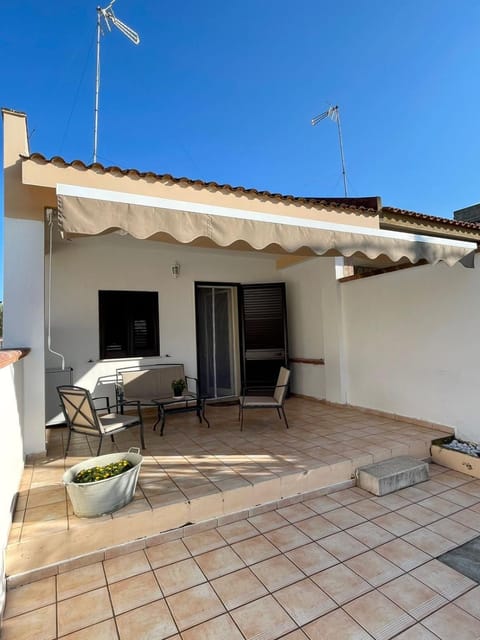 Property building, Patio, Garden, Garden view