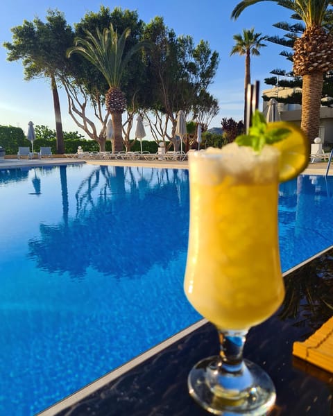 Abella Hotel Apartment hotel in Agia Marina