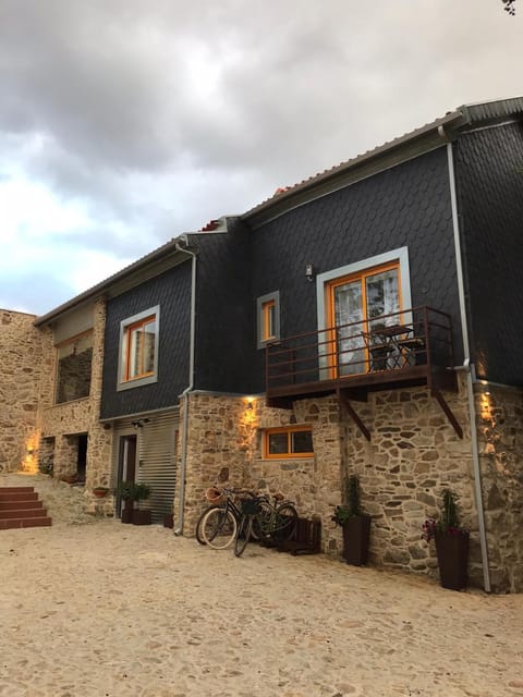 Property building, Mountain view, River view, Family