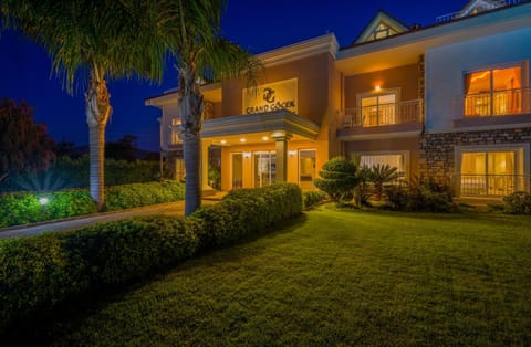 Property building, Night, Garden