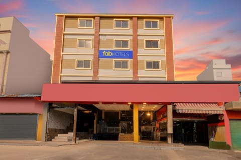 Property building, Facade/entrance