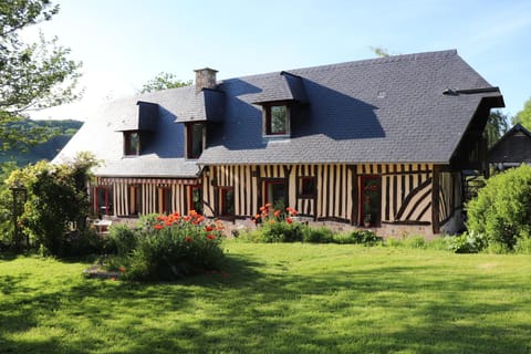 L'Herbe Haute Bed and Breakfast in Honfleur