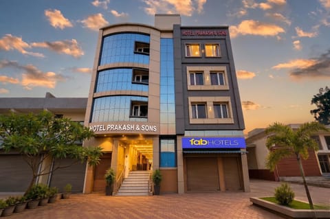 Property building, Facade/entrance