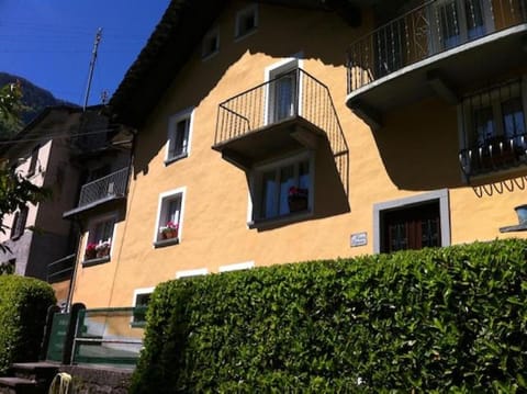 Casa Laura House in Canton of Ticino