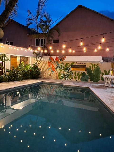 Swimming pool