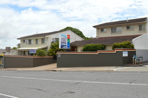 Property building, Facade/entrance, Street view