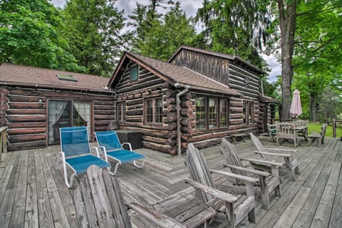 Waterfront Lake George Cabin Walk to Water Cabin in Queensbury