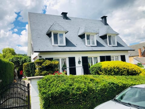 La vue sur Meuse de Wépion Apartment in Wallonia, Belgium