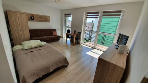 GM Apartament Szczecin Pomorzany Apartment in Szczecin