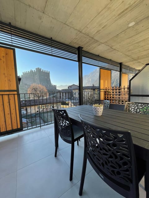 Balcony/Terrace, Dining area