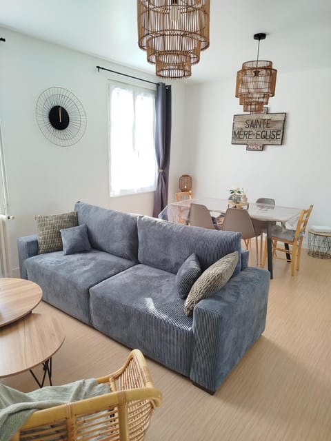Gîte "Le Para" en plein centre de Ste Mère Église Apartment in Normandy