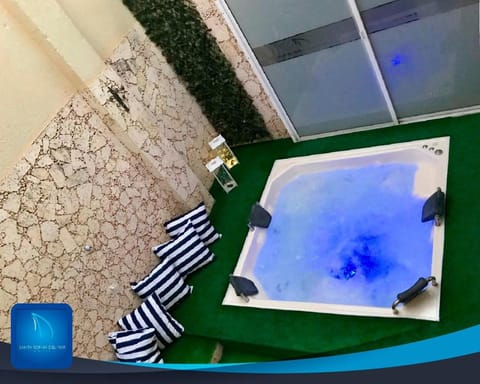 Massage, Spa and wellness centre/facilities