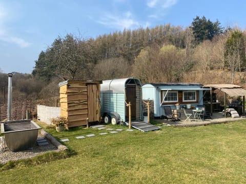 Property building, Garden, Hot Tub