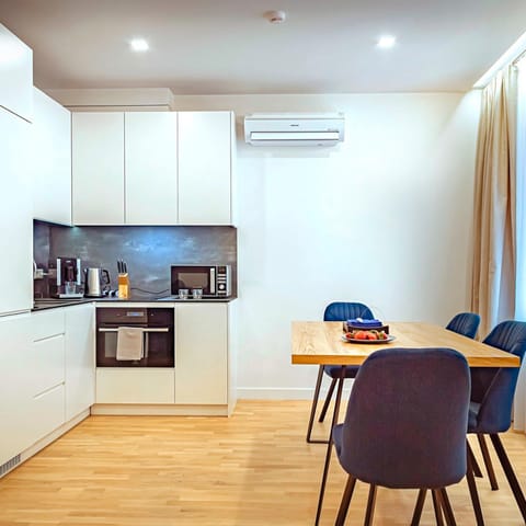 Kitchen or kitchenette, Living room, Dining area