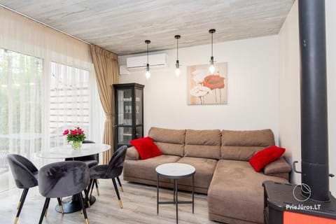 Grit House, Čiki Puki kvartale, Kunigiškiai Apartment in Palanga