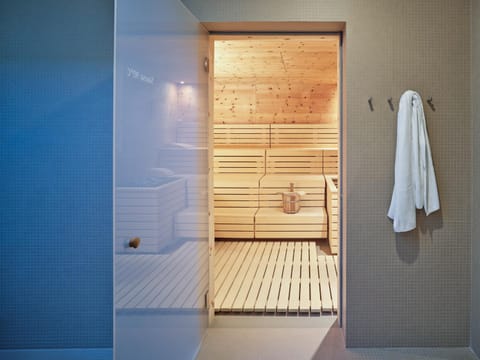 Sauna, Sauna, Spa and wellness centre/facilities