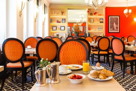 Restaurant/places to eat, Continental breakfast, Buffet breakfast