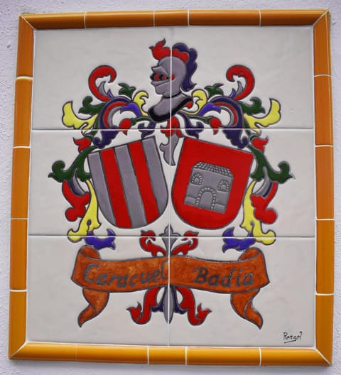 Off site, Property logo or sign, Decorative detail