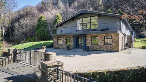 Tholt-y-Will B&B Bed and Breakfast in Isle of Man