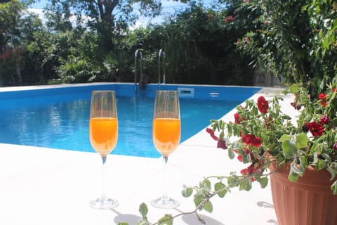Swimming pool, Swimming pool, Drinks