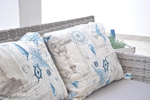 Casa Ono - Appartamento con 2 Camere e 2 bagni in centro abitato House in Orosei