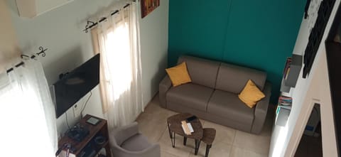 Communal lounge/ TV room, Living room